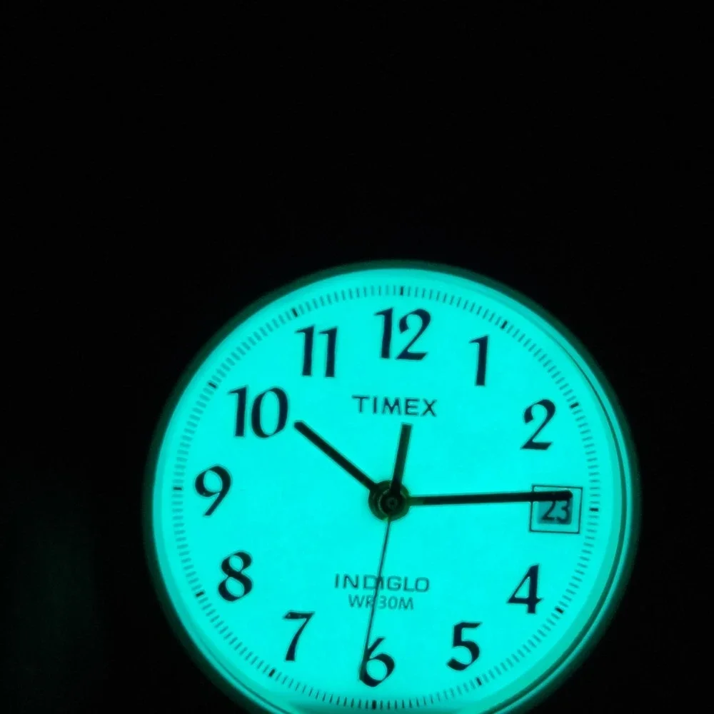 Vintage 2005 Timex Indiglo Easy Reader‎ Date Two Tone Women's Quartz Watch
